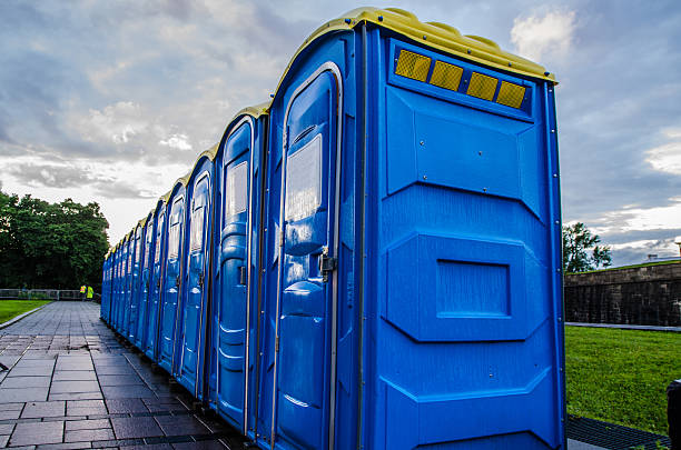 Best Restroom Trailer for Weddings  in Wamac, IL